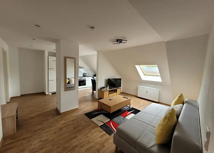 Gemuetliches Dachapartment * 콘즈